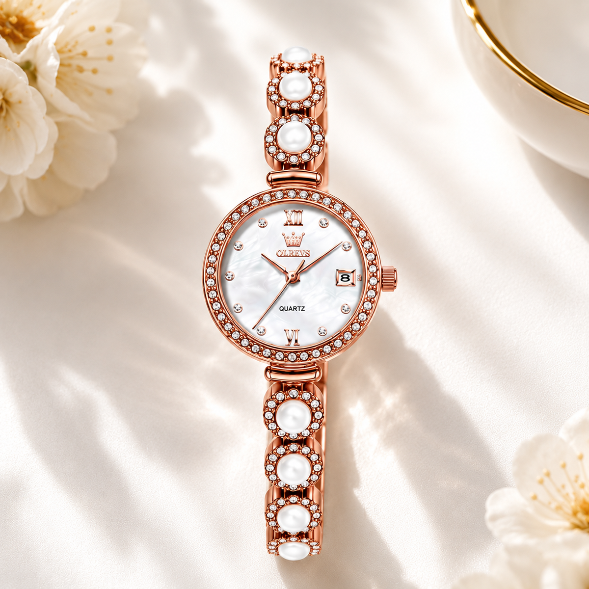 Women's Pearl Bracelet Watch Women's Pearl Bracelet Watch