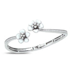 Belle Étoile Forget Me Not Bangle Belle Étoile Forget Me Not Bangle