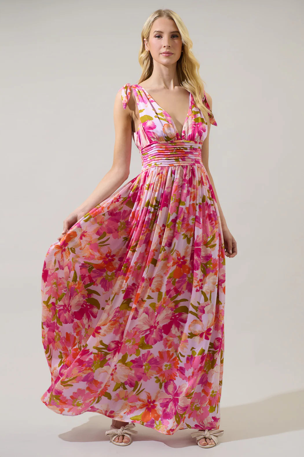 Abigal Floral Descanso Pleated Maxi Dress - Coral Multi (Final Sale) Abigal Floral Descanso Pleated Maxi Dress - Coral Multi (Final Sale)
