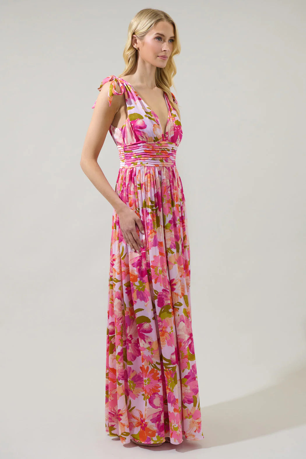 Abigal Floral Descanso Pleated Maxi Dress - Coral Multi (Final Sale) Abigal Floral Descanso Pleated Maxi Dress - Coral Multi (Final Sale)