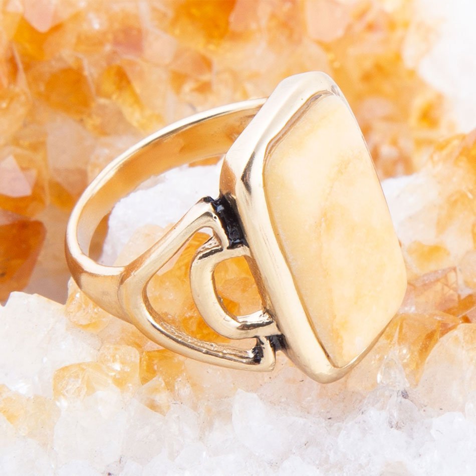 Luster Yellow Agate Golden Statement Ring Luster Yellow Agate Golden Statement Ring