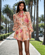 PatBO - Lily Flower Short