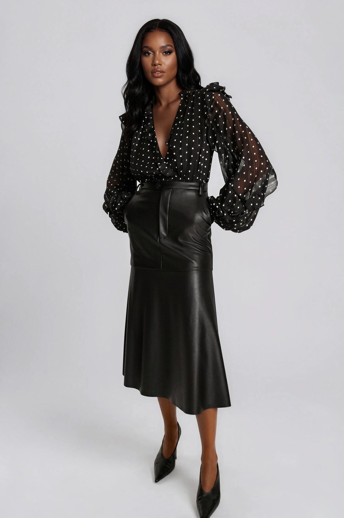 Kindra Vegan Leather Skirt – Black (Final Sale)