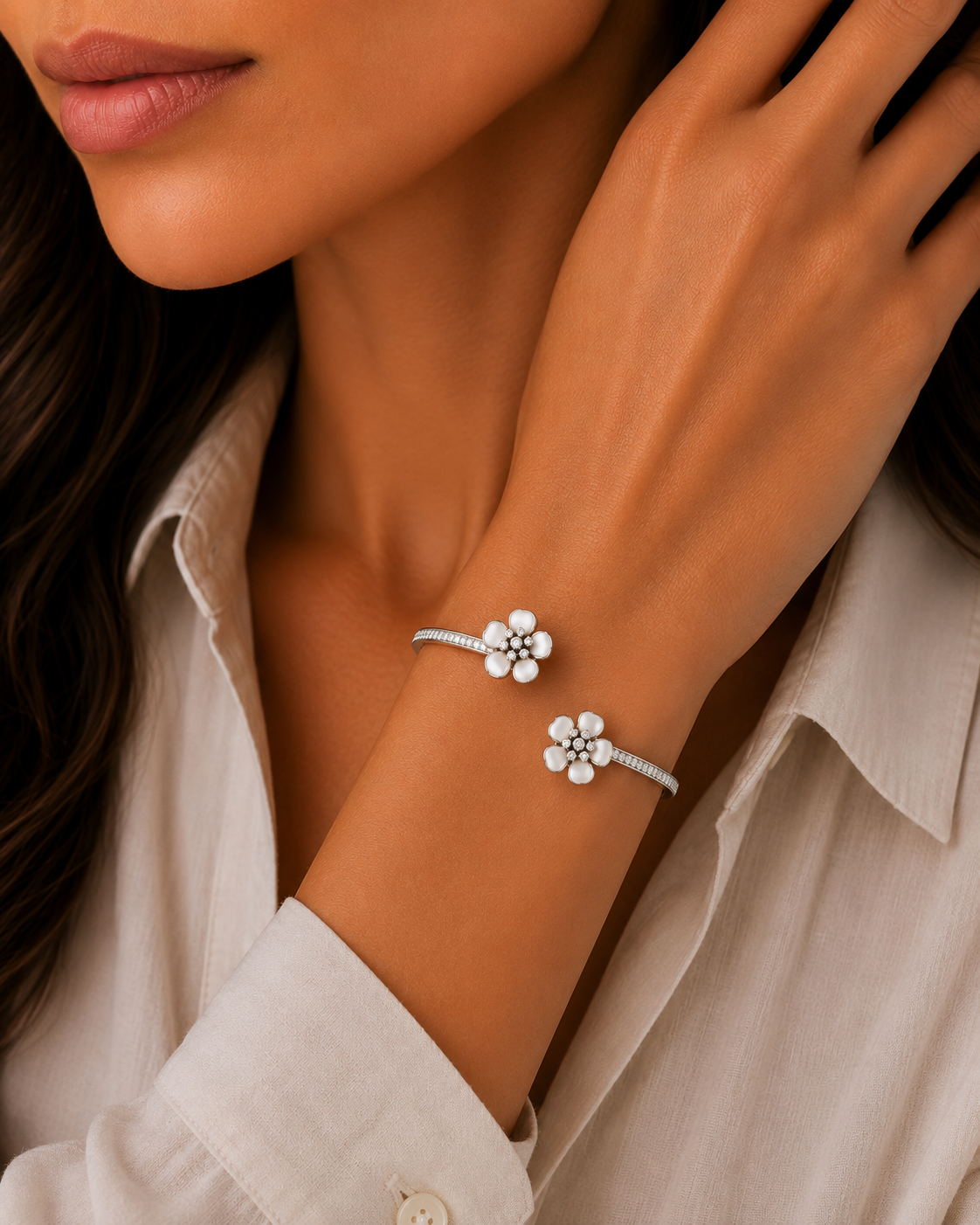 Belle Étoile Forget Me Not Bangle