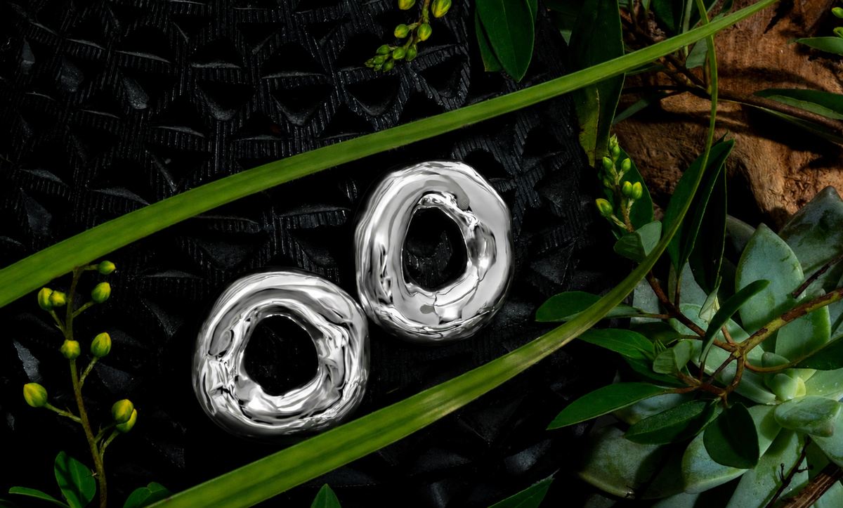 Mary Melted Circle Earrings