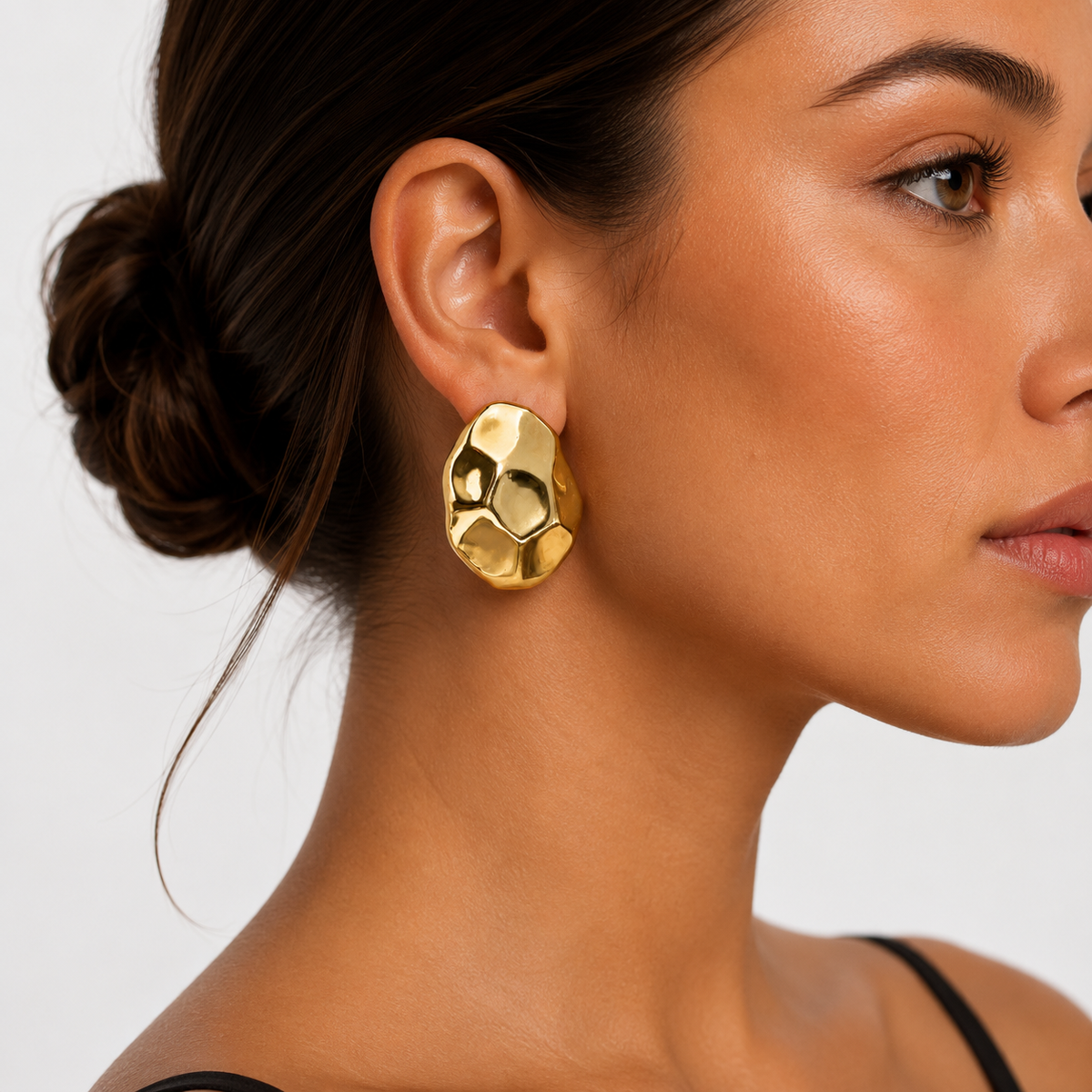 Mayara Turtle Dome Earrings