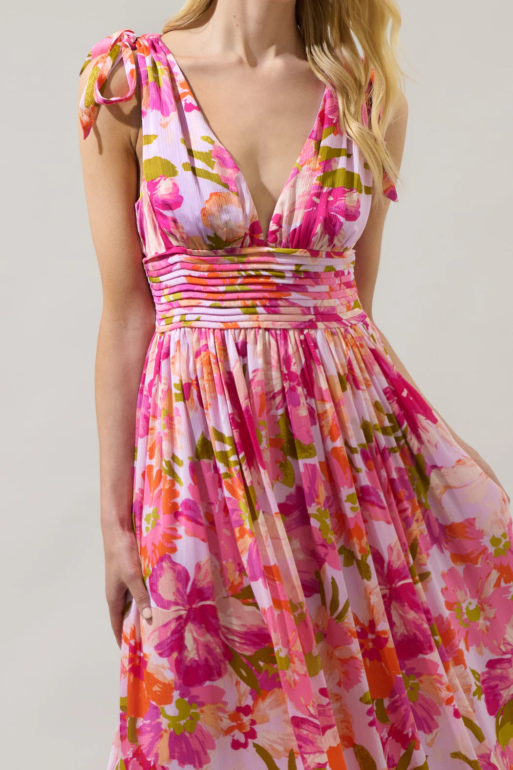 Abigal Floral Descanso Pleated Maxi Dress - Coral Multi (Final Sale)