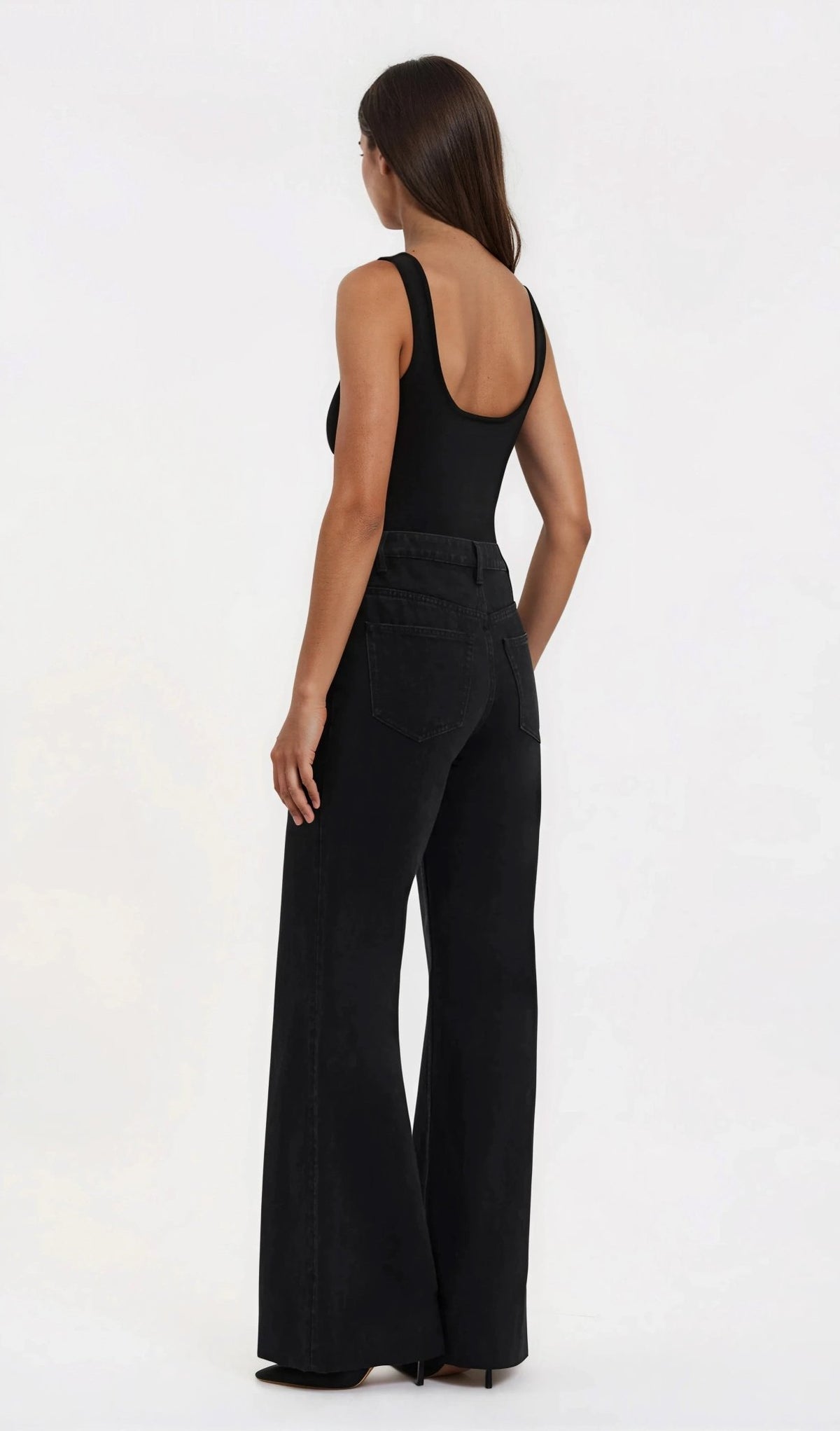 Adriana Jean – Black