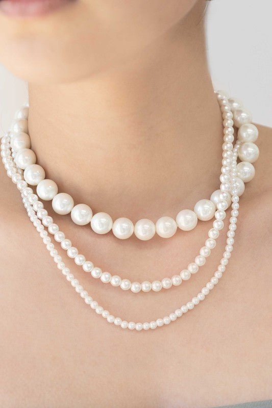 Lovoda - Layered Pearl Necklace